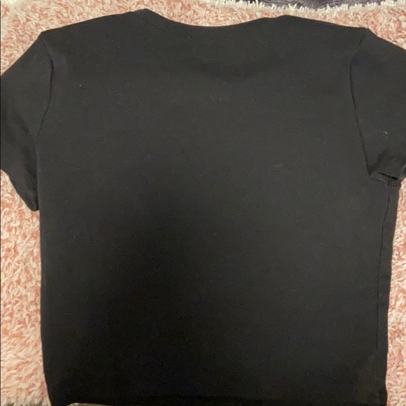 Crop top - Picture 2 of 2